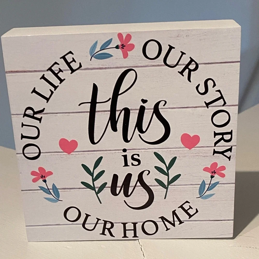 Decorative Wall Sign with Pink and Green Accents